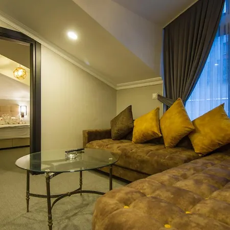 Hit Avcilar Aparthotel 4*