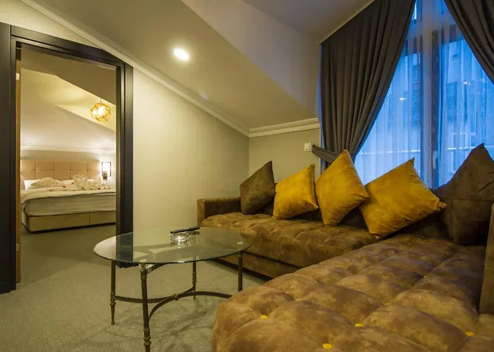 Hit Avcilar Apartmanhotel 4*